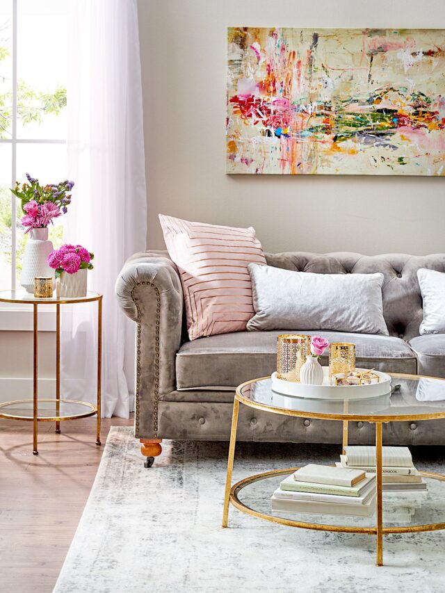 Top 10 Sofas that Steal the Show in Any Living Room